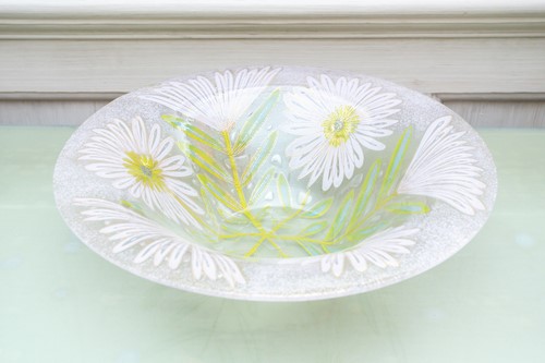 Lot 82 - A mid-century art fused glass circular bowl by...