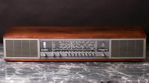Lot 265 - A vintage Bang & Olufsen Beomaster 900K, 1964 -...