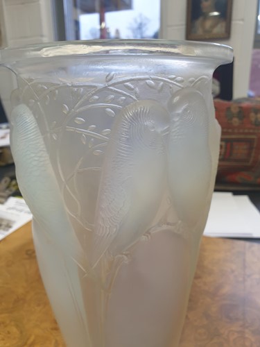 Lot 301 - A Rene Lalique 'Ceylan' opalescent glass vase,...
