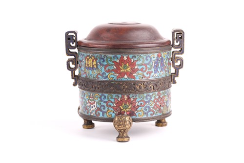 Lot 114 - A Chinese cloisonne enamel censer, Qing, 19th...