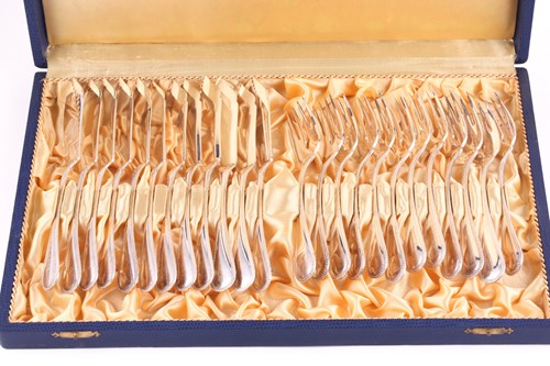 Lot 345 - A set of twelve Continental beaded pattern...