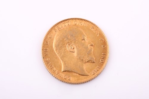 Lot 304 - A 1907 Edward VII full sovereign.