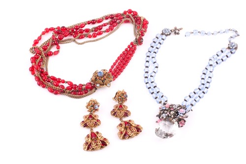 Lot 292 - A Mirian Haskell costume jewellery necklace...
