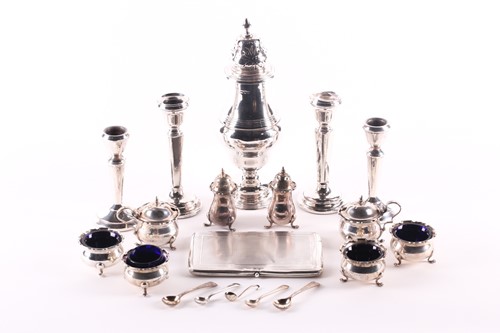 Lot 362 - A large sugar caster; circular with reeded...