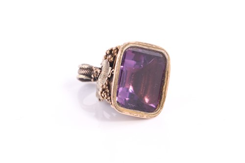 Lot 274 - A Georgian grapevine and amethyst fob seal,...