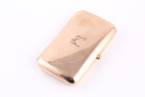 Lot 321 - A 9 carat yellow gold curved rectangular...