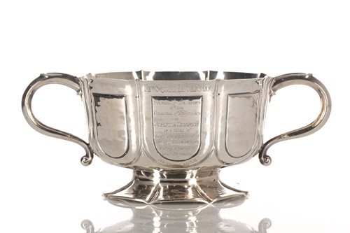 Lot 539 - An Edwardian silver twin-handled bowl by...