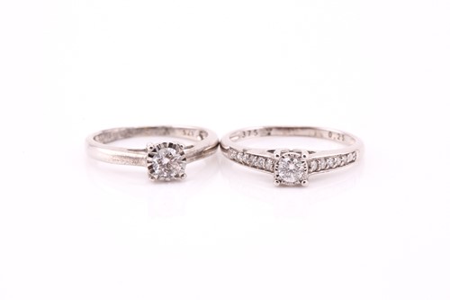 Lot 78 - A diamond single stone ring; the round...