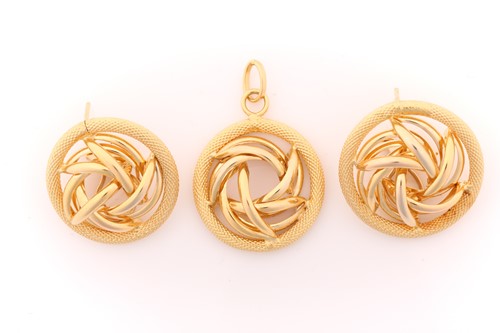 Lot 603 - A pair of 18 carat gold earrings and pendant...