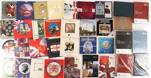 Lot 393 - An almost complete run of annual brilliant...