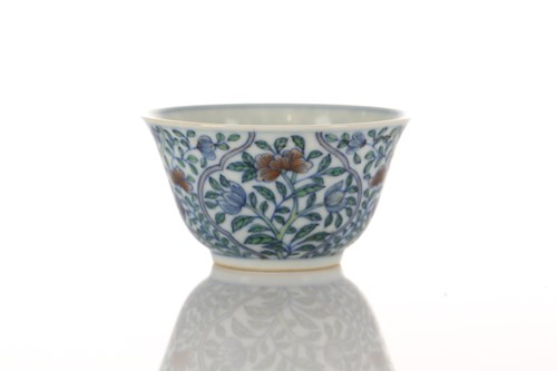 Lot 110 - A Chinese porcelain doucai tea bowl, of...
