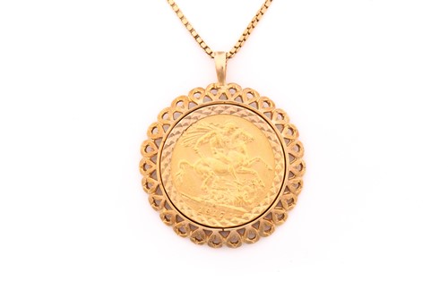 Lot 220 - A George V sovereign, 1917, in 9carat gold...