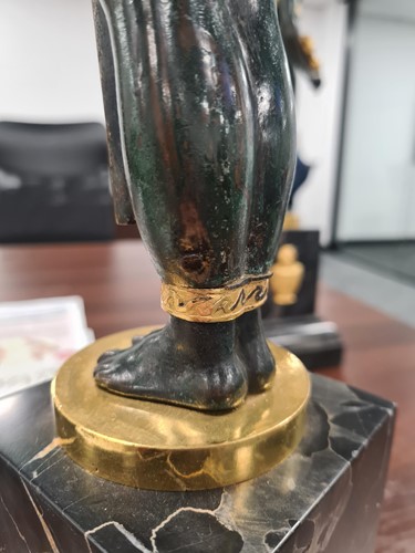Lot 368 - A fine pair of Retour D’ Egypte ormolu and...