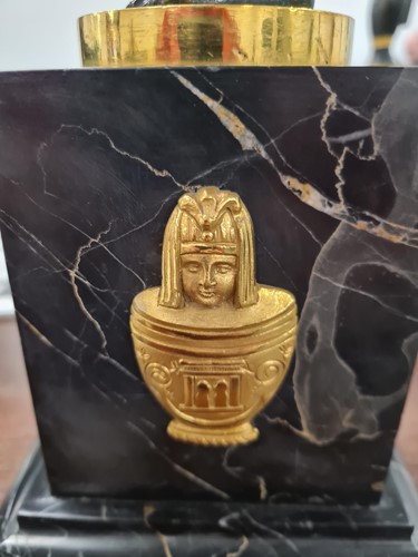 Lot 368 - A fine pair of Retour D’ Egypte ormolu and...