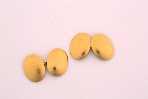 Lot 236 - A pair of Edwardian 18 carat gold cufflinks;...