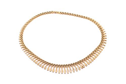 Lot 47 - A 9ct gold Italian yellow metal graduated...