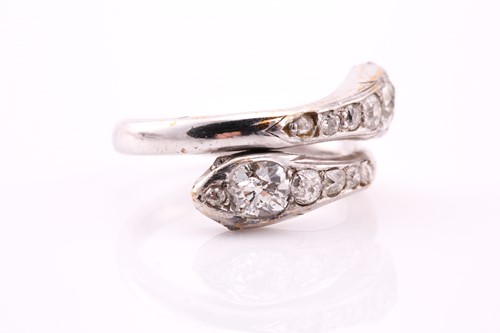 Lot 240 - A Victorian snake ring, the double-headed...