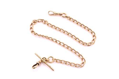Lot 82 - Watch chain, with elongated curb links, ‘T’...