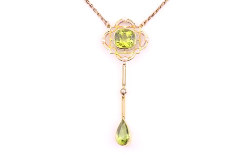 Lot 16 - A peridot pendant necklace, early 20th century,...