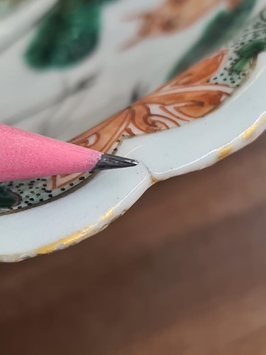 Lot 136 - A Chinese porcelain famille verte oval bowl,...