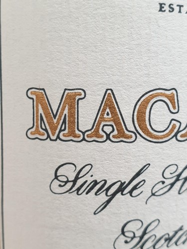 Lot 425 - The Macallan Single Highland Malt Whisky, 18...