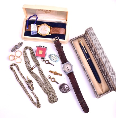Lot 424 - A lot consists of multiple items including...