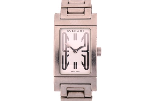 Lot 475 - A lady's Bvlgari stainless steel quartz...