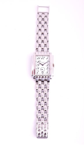 Lot 476 - An excellent example of a Patek Philippe...