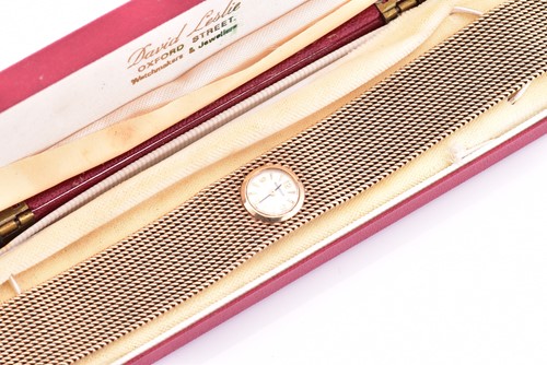 Lot 513 - A lady's 9ct yellow gold Jaeger Le Coultre...