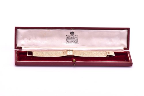 Lot 500 - A Lady's 9ct yellow gold Omega wristwatch with...