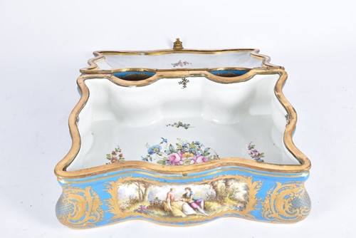 Lot 331 - A large Sevres style porcelain bombe casket,...