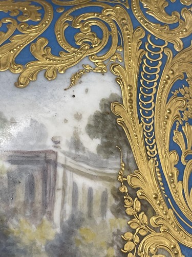 Lot 331 - A large Sevres style porcelain bombe casket,...