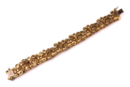 Lot 47 - A Kutchinsky platinum and 18ct yellow gold...