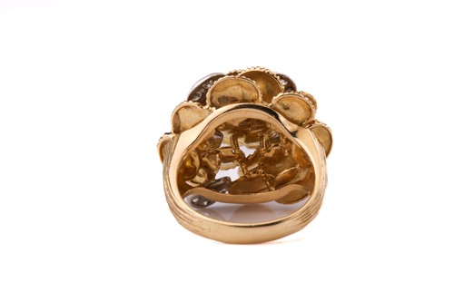 Lot 46 - A Kutchinsky platinum and 18ct yellow gold...
