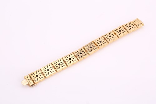 Lot 70 - A Tiffany & Co. Paloma Picasso yellow gold...