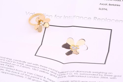 Lot 209 - An 18ct gold ring converted from Van Cleef &...
