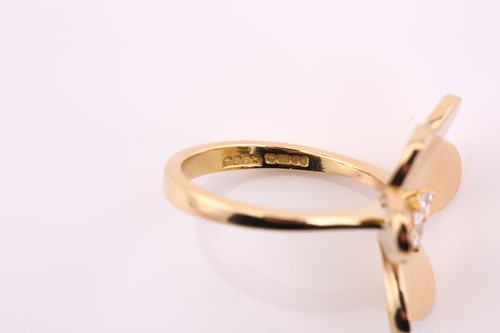 Lot 209 - An 18ct gold ring converted from Van Cleef &...