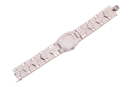 Lot 381 - A diamond set Boucheron high jewellery lady's...