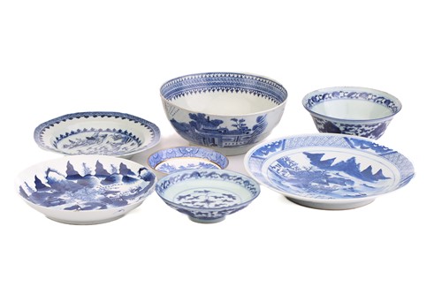 Lot 199 - A Chinese blue & white lotus bowl and dish,...