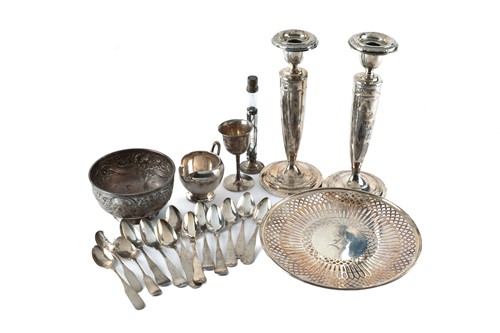 Lot 480 - An early 20th-century silver circular bowl,...