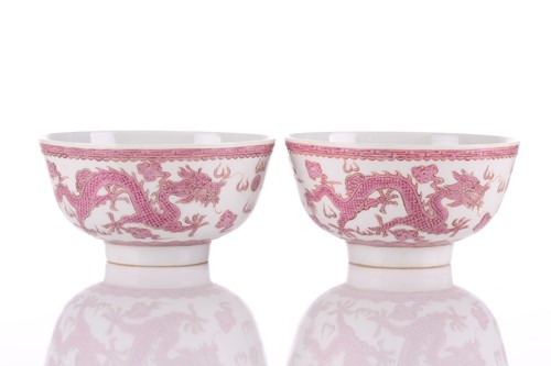 Lot 146 - A pair of Chinese porcelain bowls, each...