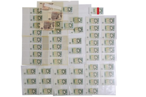 Lot 303 - Elizabeth II, an uncirculated consecutive run...