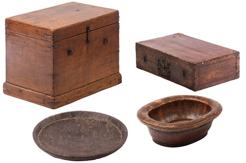Lot 318 - A Chinese elm wood rectangular travel box,...