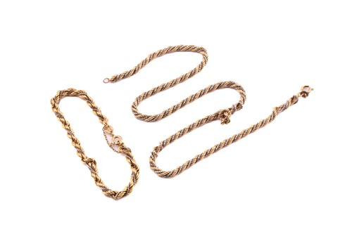 Lot 82 - A two-toned twisted necklace and matching...