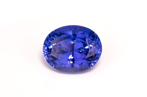 Lot 217 - A Tanzanite loose gemstone, oval-shaped...