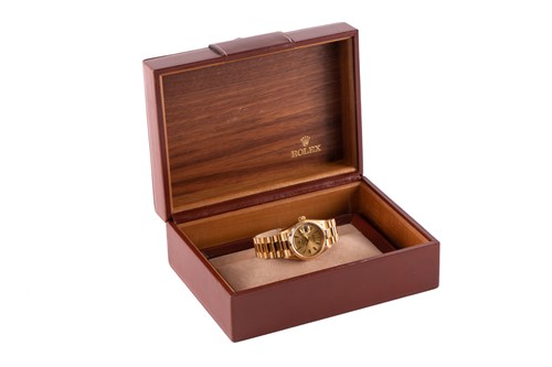 Lot 332 - An unworn Rolex Daydate 18038 in 18ct yellow...