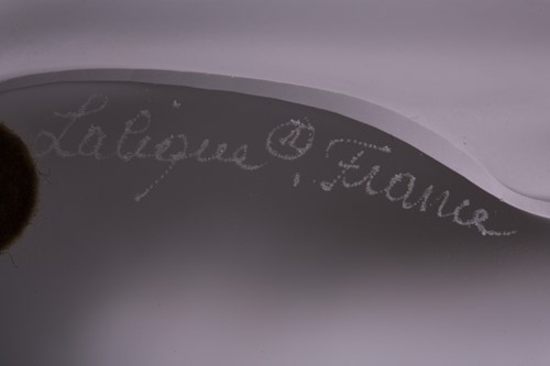 Lot 237 - A Lalique 'Luxembourg' centre bowl moulded...
