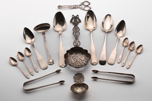 Lot 366 - A quantity of mixed flatware, comprising a...