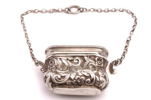 Lot 306 - A Victorian silver vinaigrette in the form of...
