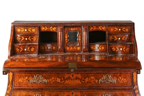 Lot 112 - A late 18th century/early 19th-century Dutch...